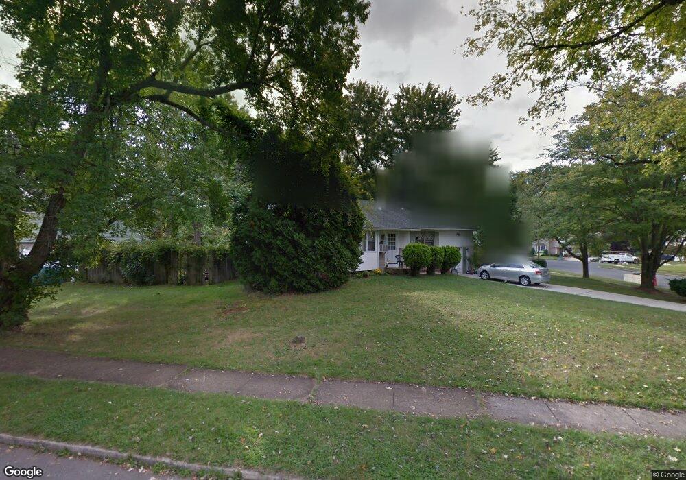 570 Beverly Dr, Magnolia, NJ 08049 - photo 1