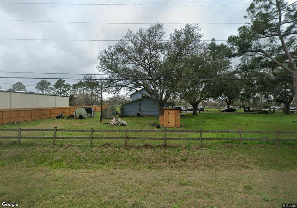 2260 Washington Ave, Alvin, TX 77511 - photo 1