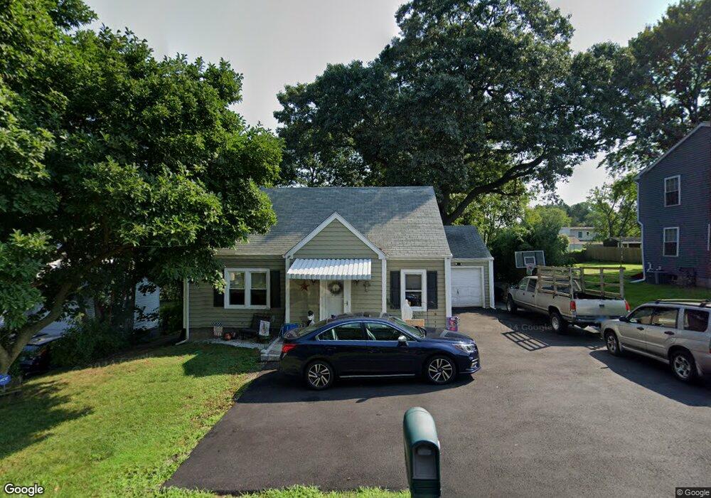 688 Old Town Rd, Trumbull, CT 06611 - photo 1