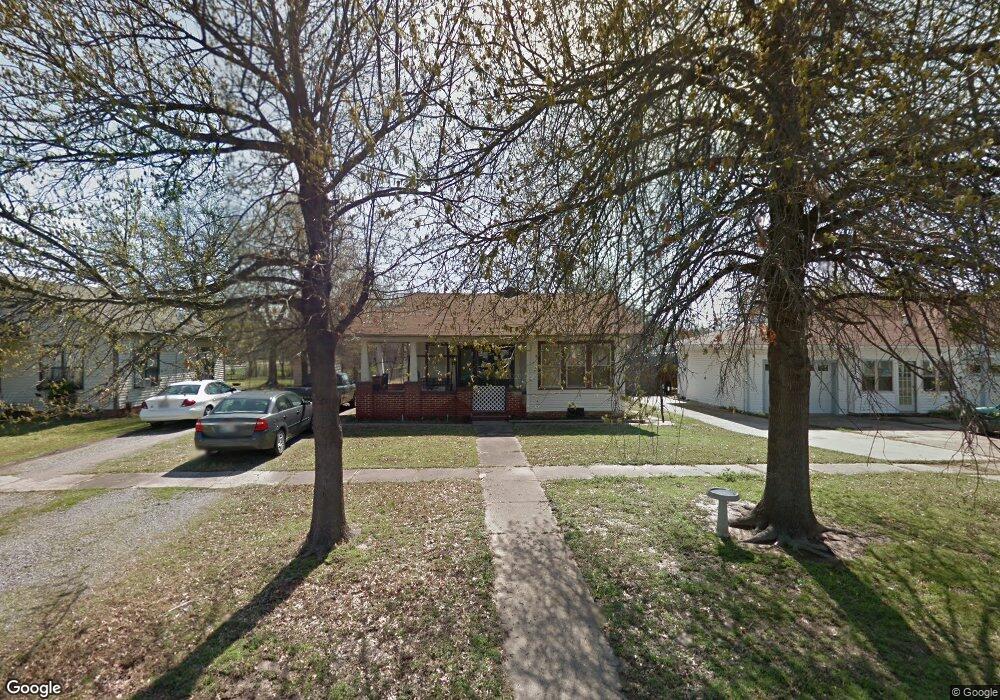 708 S 10th St, McAlester, OK 74501 - photo 1