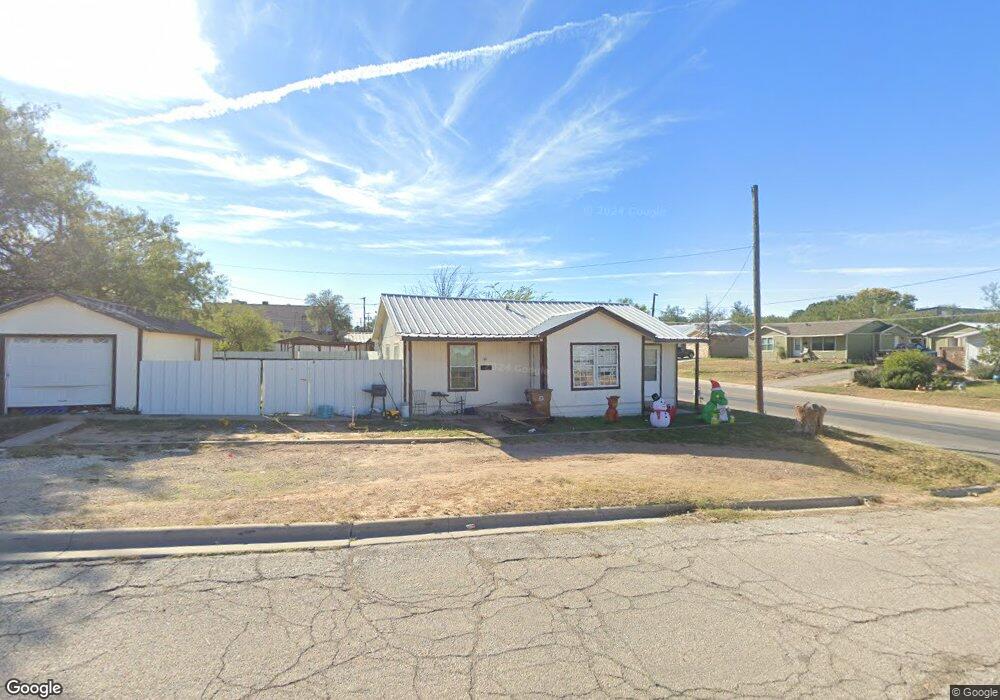 311 W 12th St, Big Spring, TX 79720 - photo 1