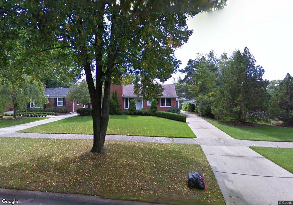 339 Lothrop Rd unit Bldg-Unit, Grosse Pointe Farms, MI 48236 - photo 1