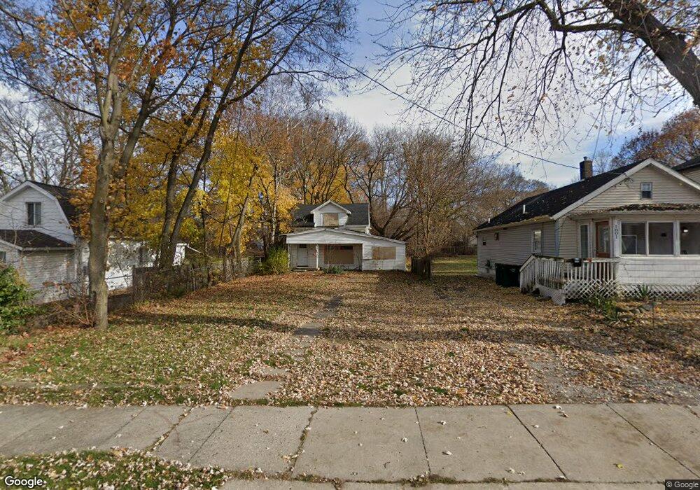 1735 Lyons Ave unit Bldg-Unit, Lansing, MI 48910 - photo 1