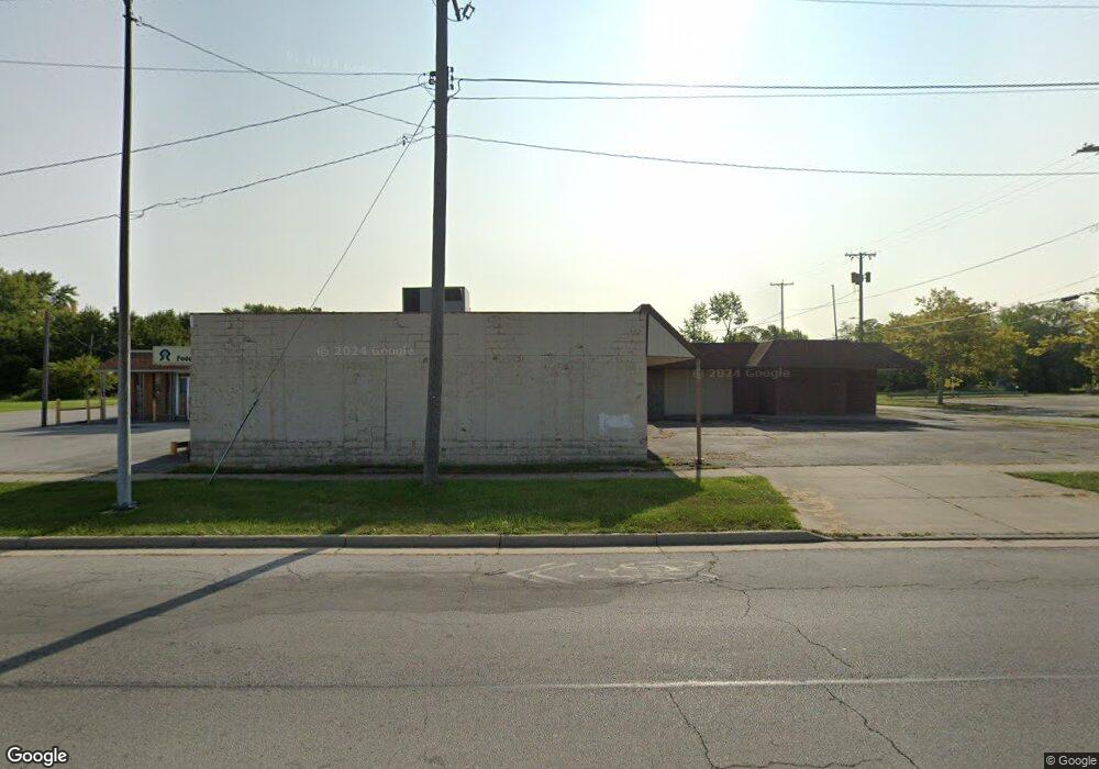 1079 S Main St, Lima, OH 45804 - photo 1