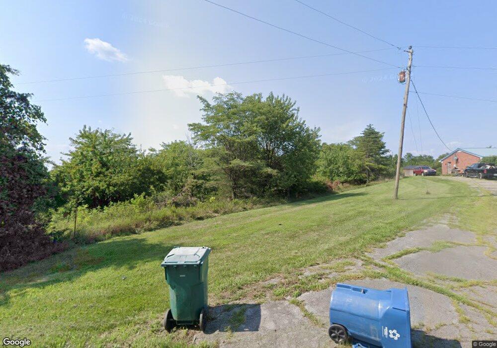 1356 Baxter Ridge Rd, Lawrenceburg, KY 40342 - photo 1