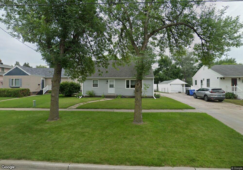 1640 4th Ave S, Fargo, ND 58103 - photo 1