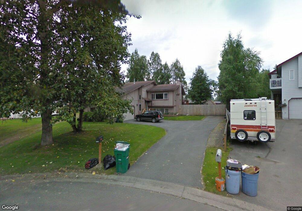 6761 Reedyke Cir, Anchorage, AK 99507 - photo 1