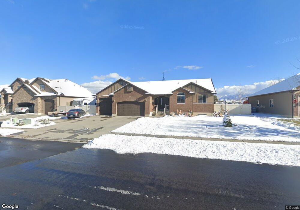 2466 N 2100 W, Clearfield, UT 84015 - photo 1