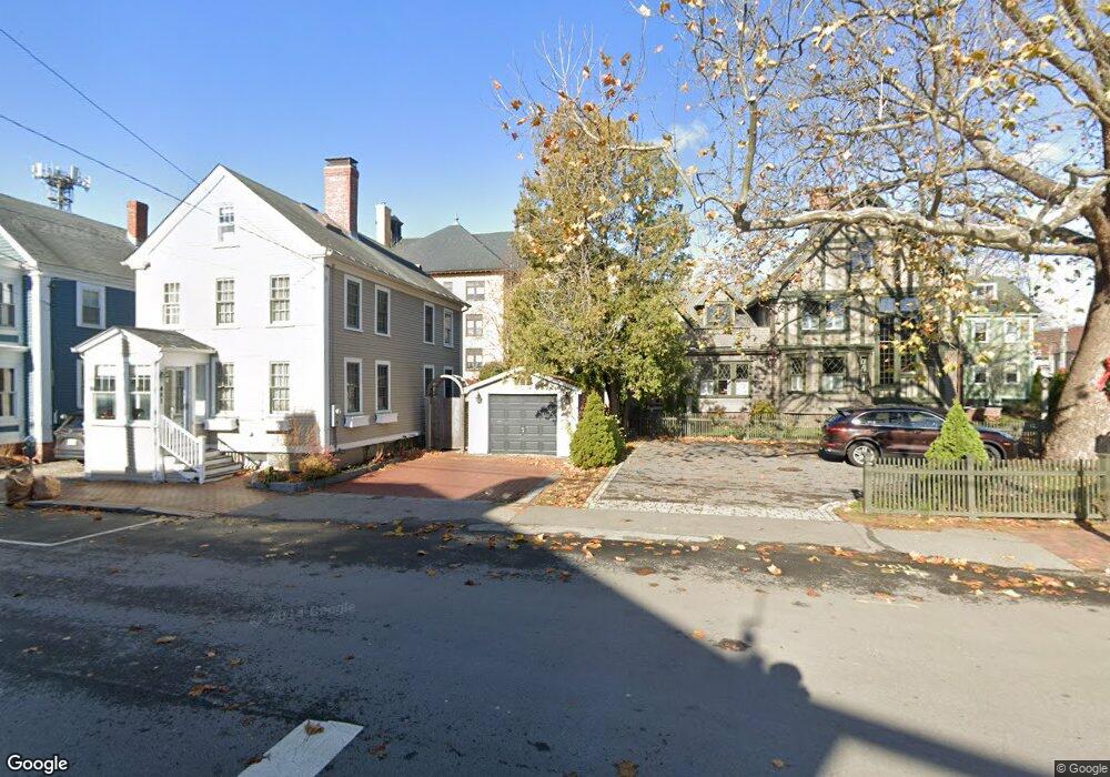 477 State St unit B, Portsmouth, NH 03801 - photo 1