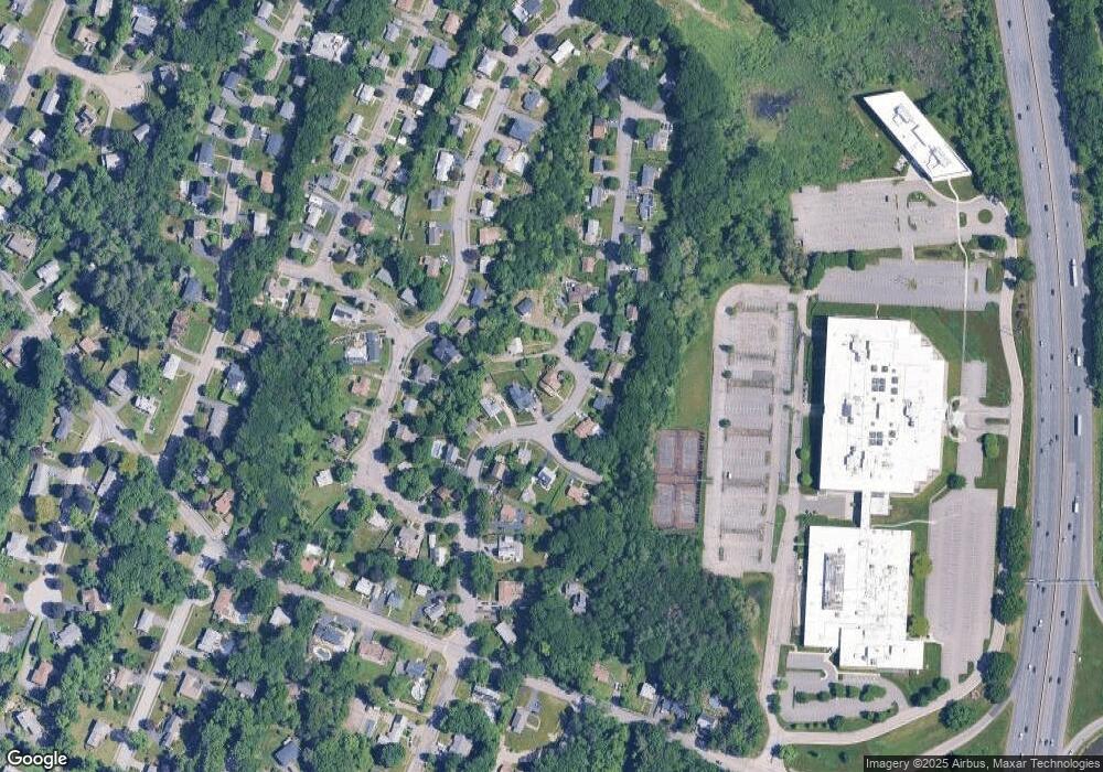 36 Goldencrest Ave, Waltham, MA 02451 - photo 1