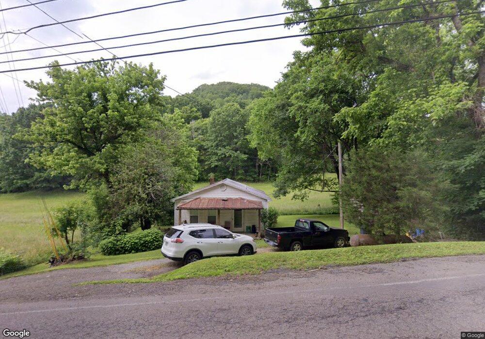 3264 Cherokee Dr, Morristown, TN 37814 - photo 1