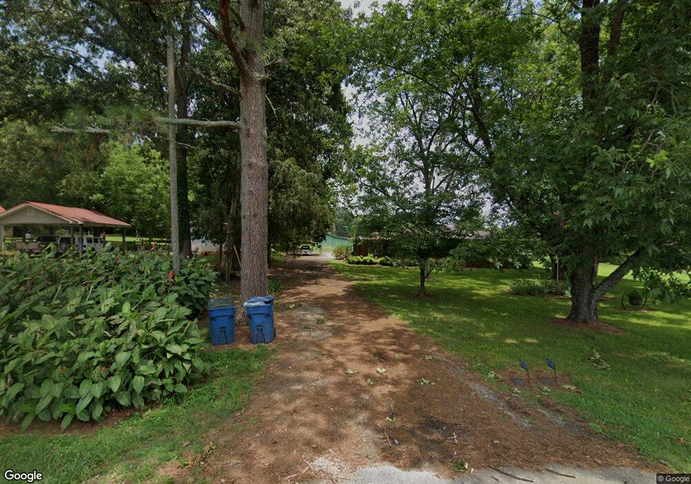 697 Pleasant Hill Rd, Winder, GA 30680 - photo 1