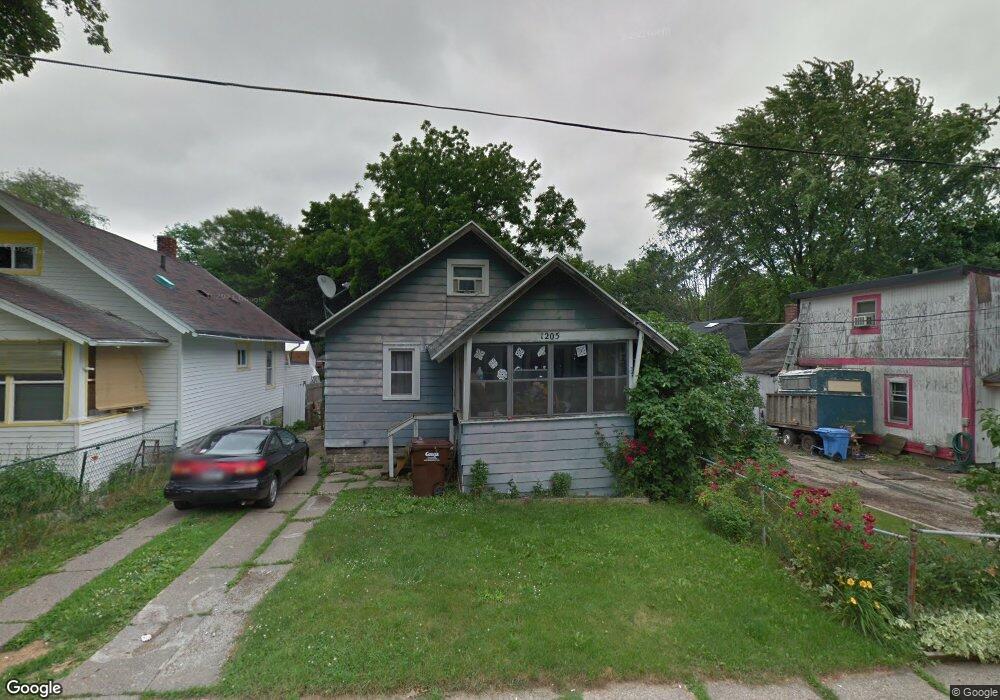 1205 Allen St, Lansing, MI 48912 - photo 1