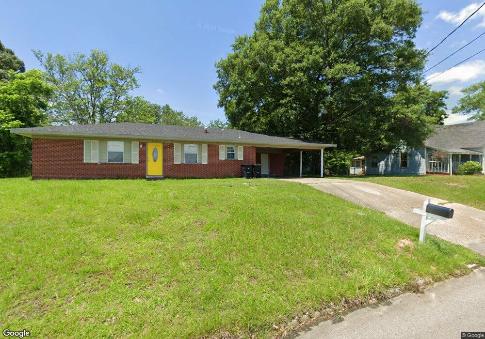 1130 N 13th Ave, Laurel, MS 39440 - photo 1