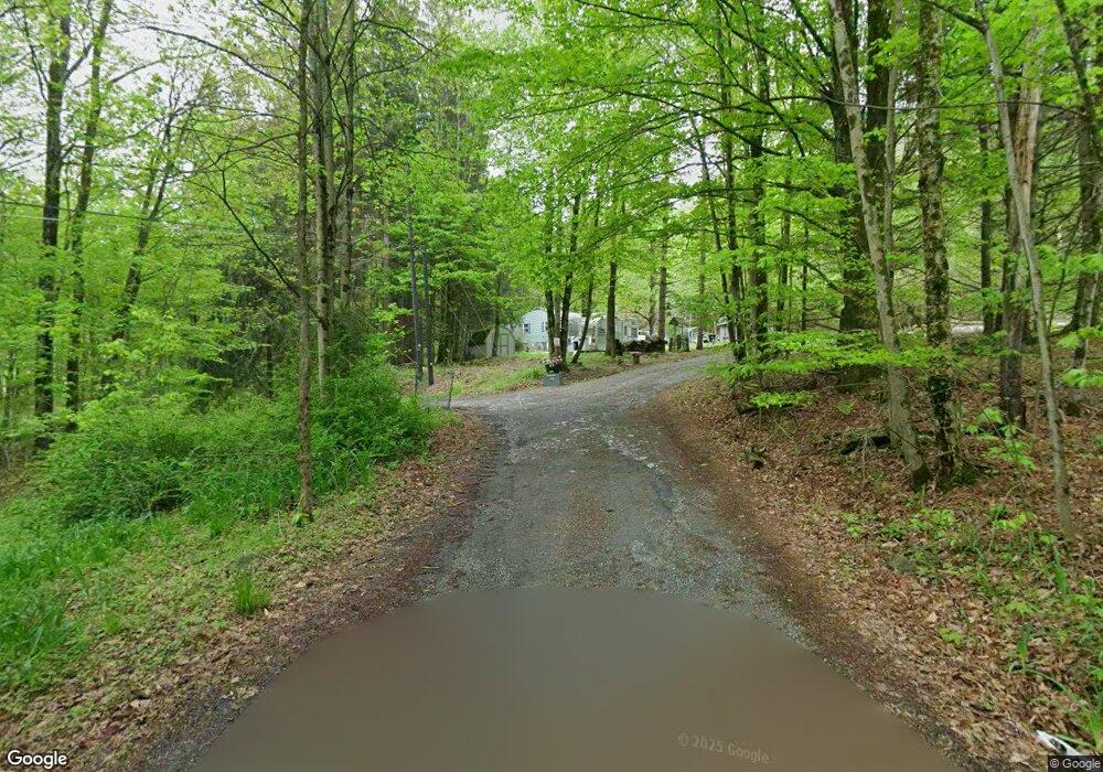 21 Davis Rd, Waymart, PA 18472 - photo 1