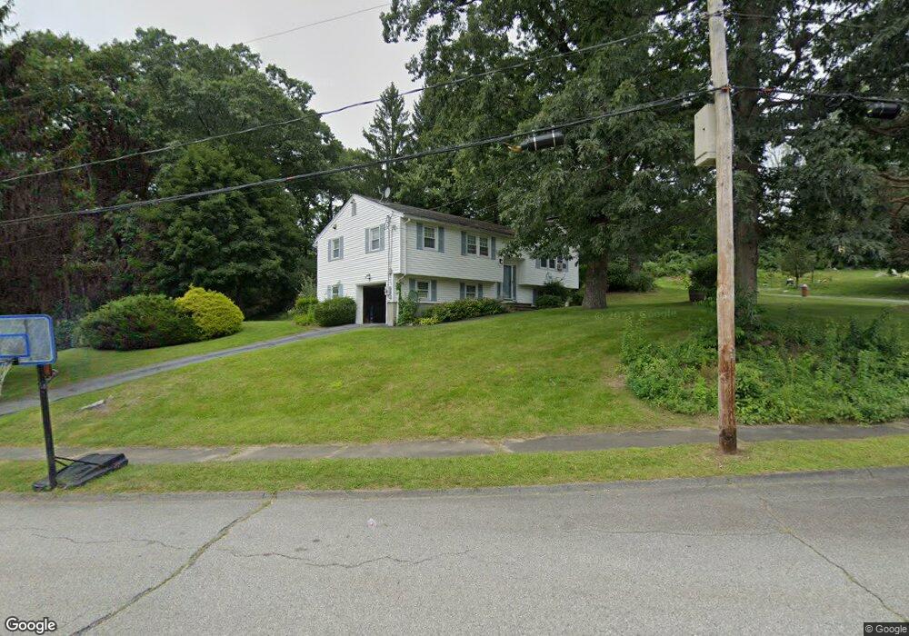 100 Bumble Bee Cir, Shrewsbury, MA 01545 - photo 1