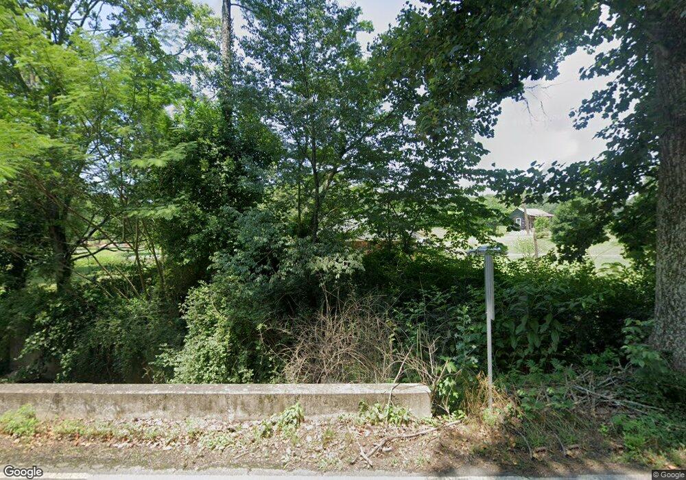 1760 Waverly Rd, Tennessee Ridge, TN 37178 - photo 1