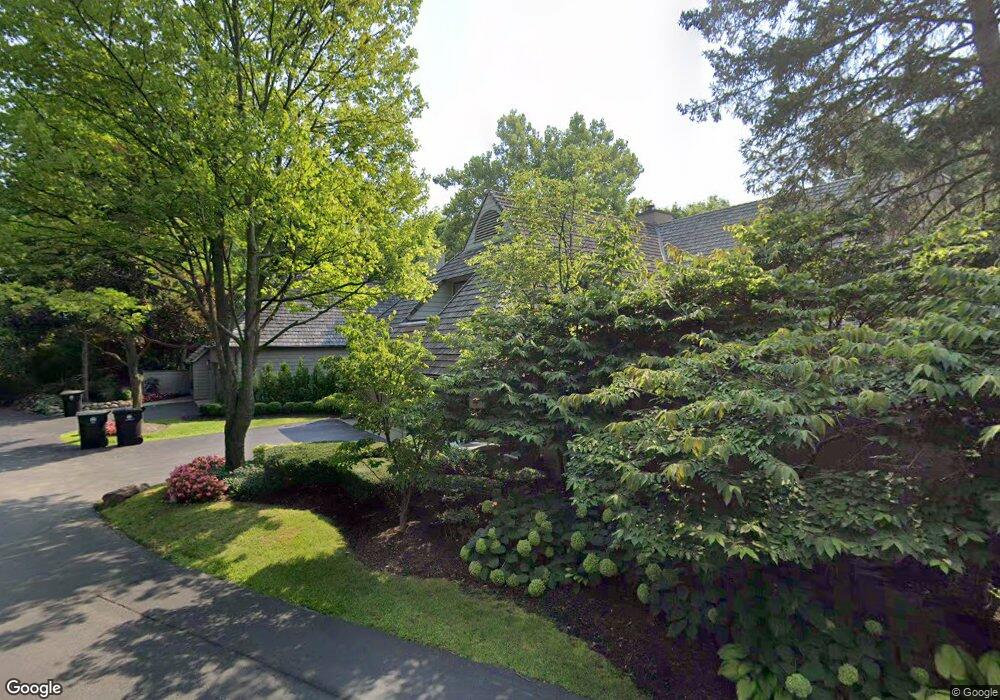 981 Bloomfield Woods unit Bldg-Unit, Bloomfield Hills, MI 48304 - photo 1