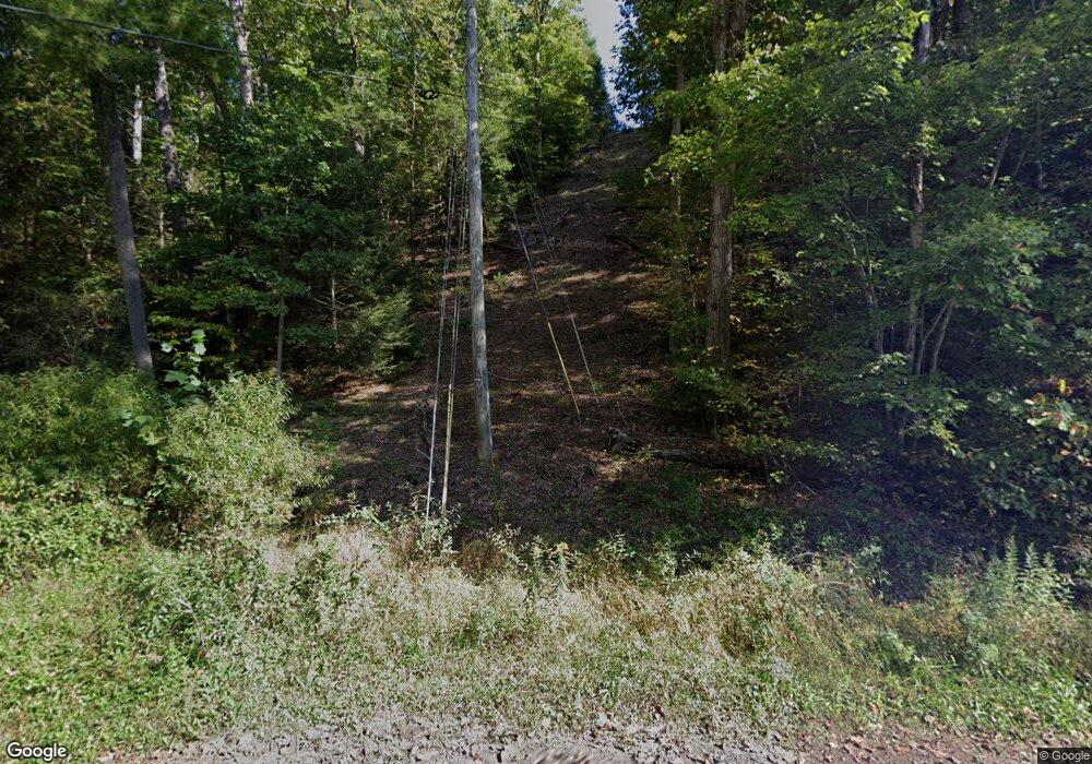 122 Higgins Hollow Rd, Clifton Forge, VA 24422 - photo 1