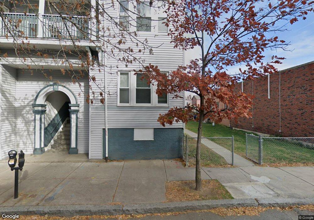 59 Bishop Allen Dr unit 1A, Cambridge, MA 02139 - photo 1