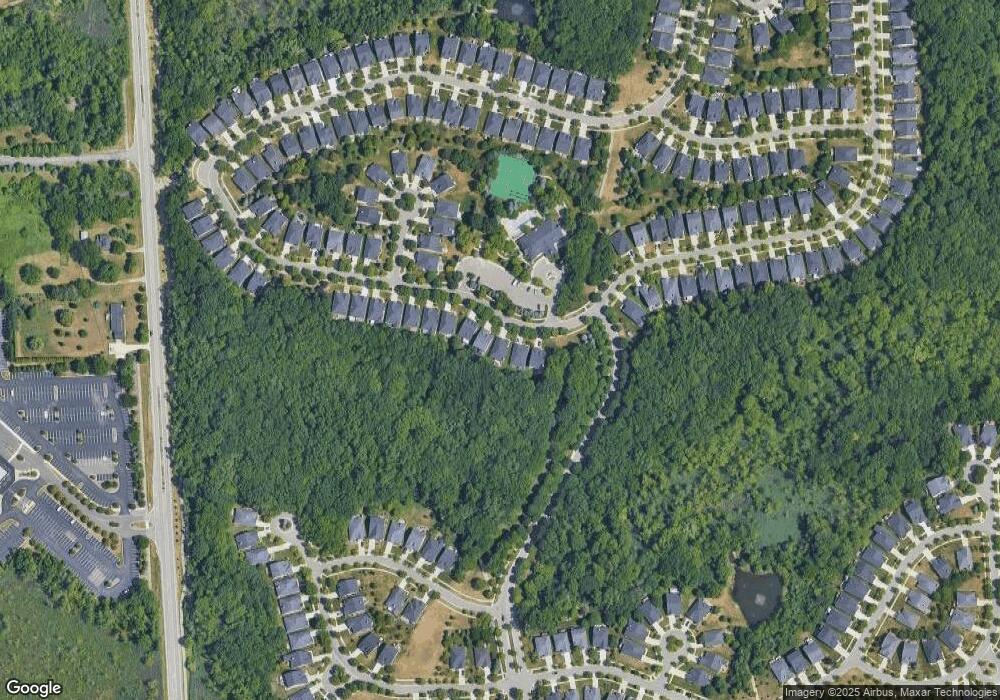 3852 Hillsdale Dr, Auburn Hills, MI 48326 - photo 1