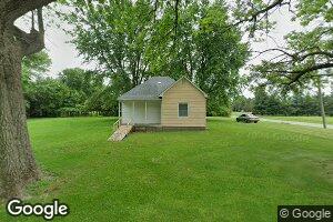572 W Washington Ave, Nokomis, IL 62075