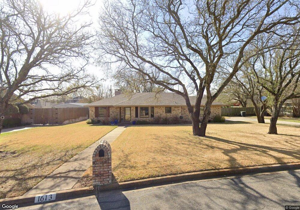 1613 Danny Ray Dr, Cleburne, TX 76033 - photo 1