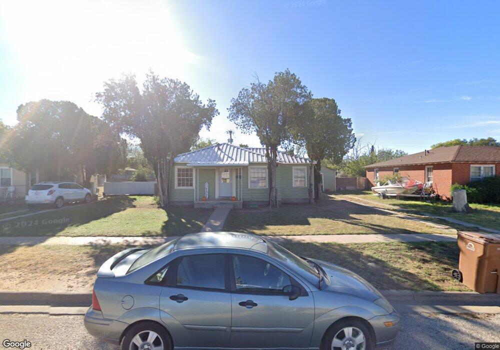 809 W 16th St, Big Spring, TX 79720 - photo 1