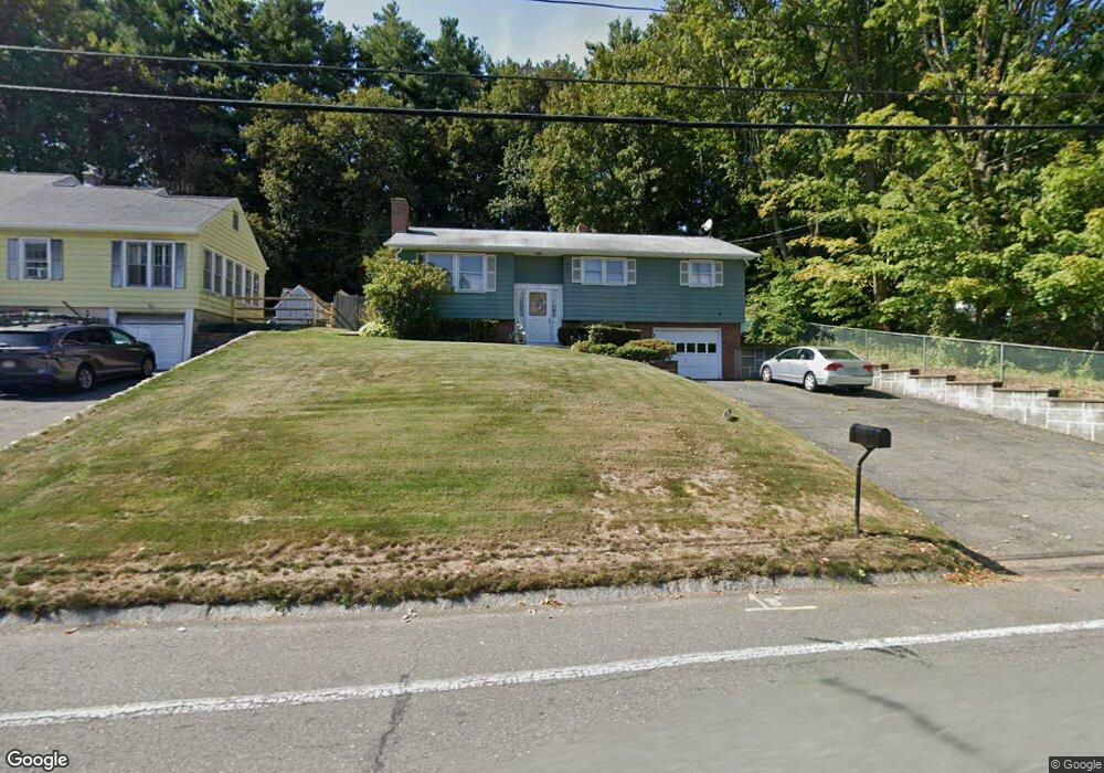 33 Homestead Ave, Holyoke, MA 01040 - photo 1