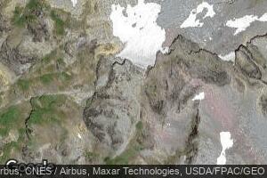 77 Chikamin Peak Rd, Snoqualmie Pass, WA 98068