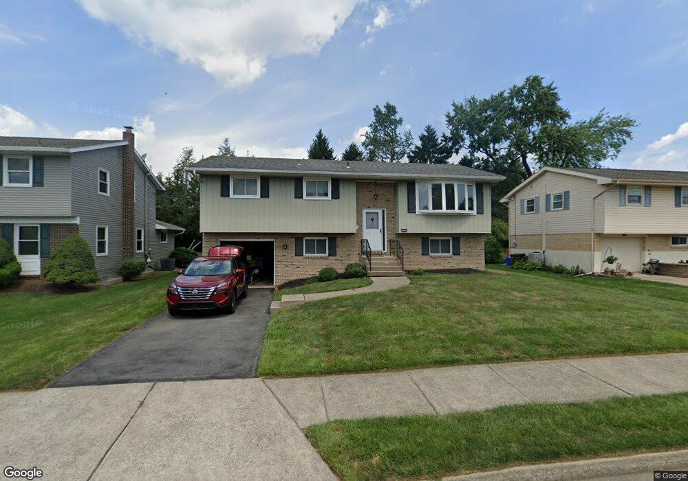 459 Greenwood Ave, Bethlehem, PA 18017 - photo 1