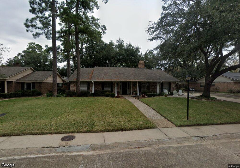 10214 Green Tree Rd, Houston, TX 77042 - photo 1