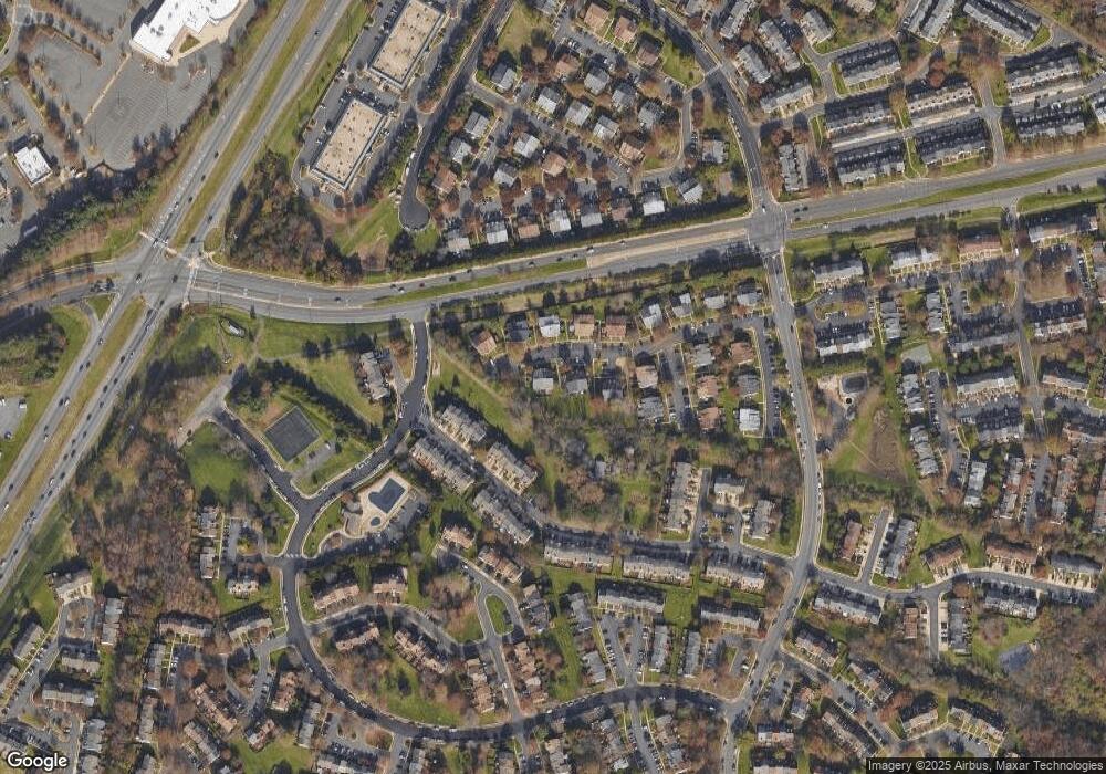 14021A Grumble Jones Ct, Centreville, VA 20121 - photo 1