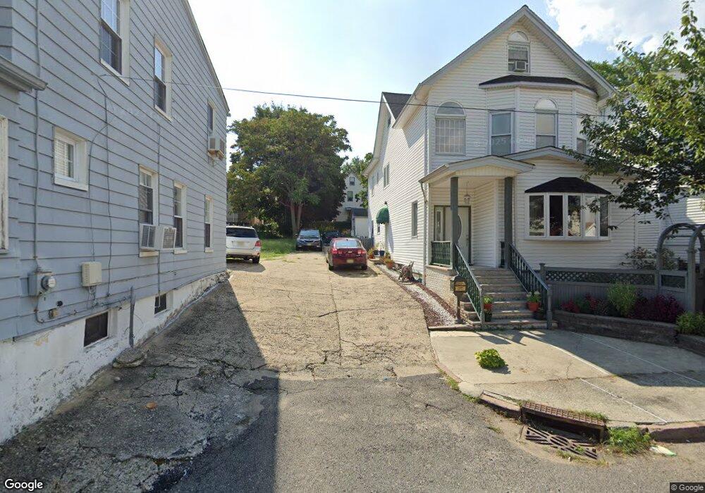 3 Pretoria Place, Passaic, NJ 07055 - photo 1