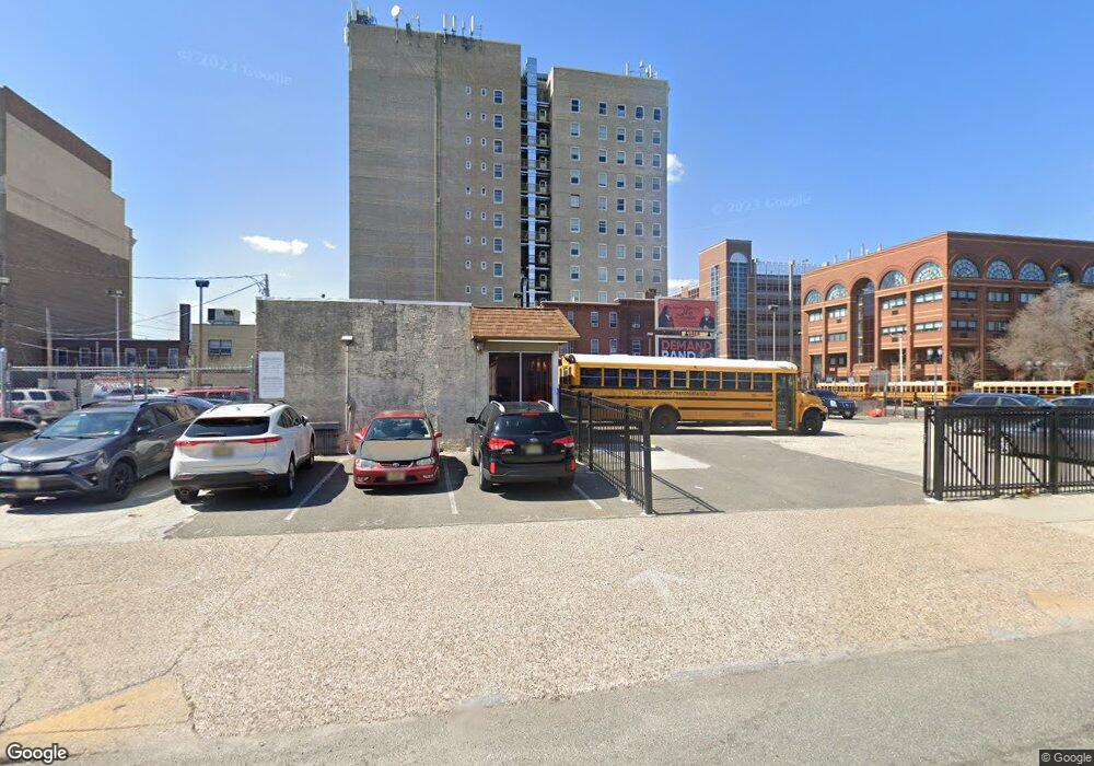 129 N 7th St, Camden, NJ 08102 - photo 1