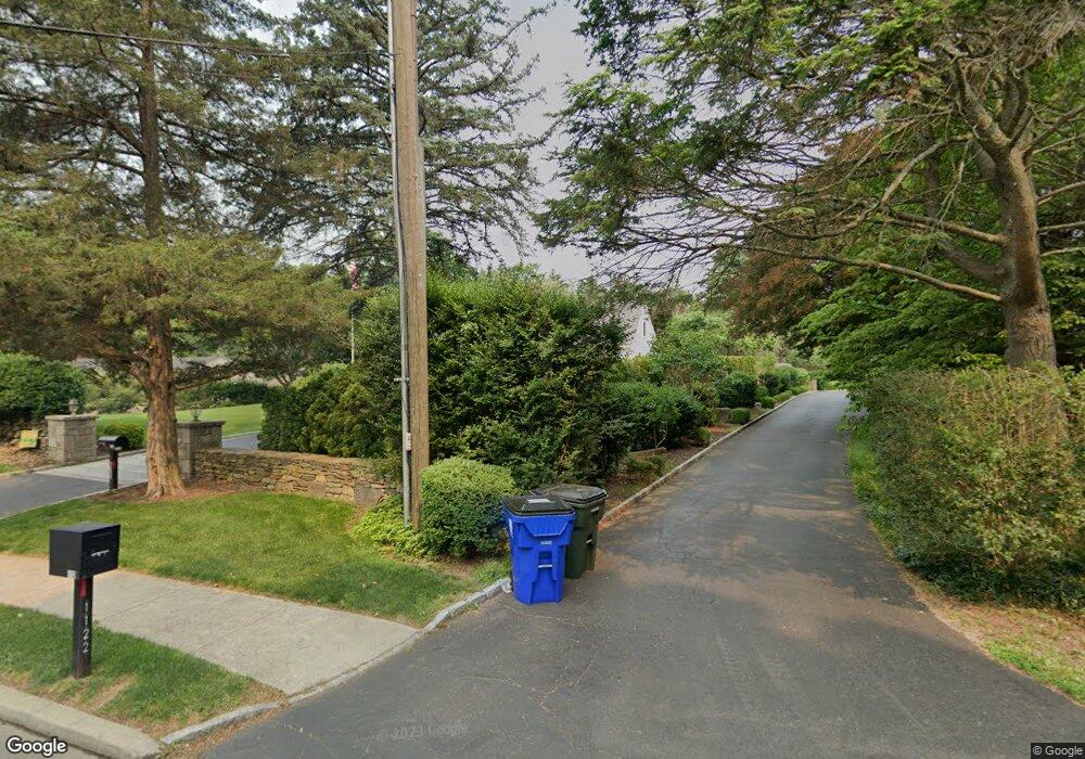 1134 Stillson Rd, Fairfield, CT 06824 - photo 1