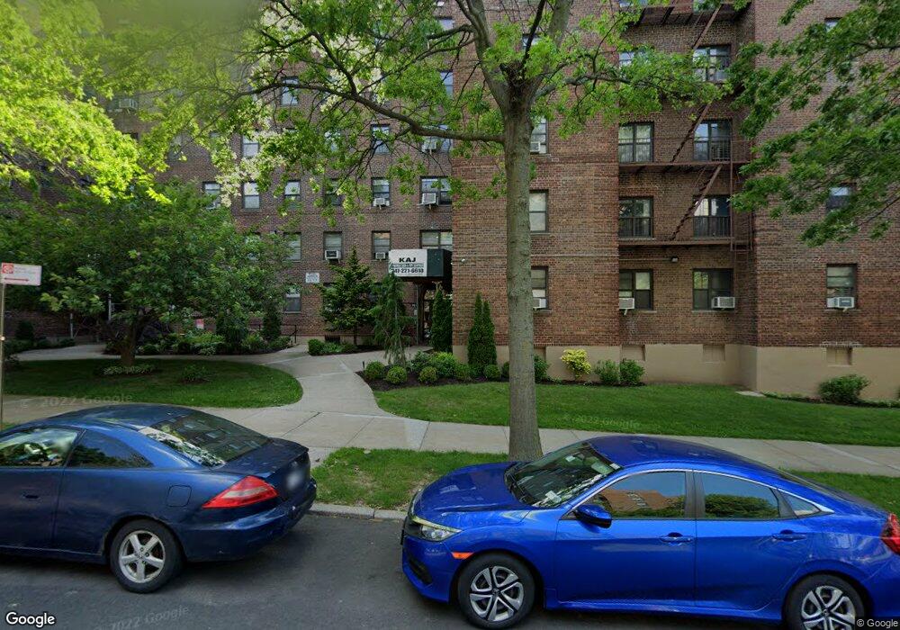 2620 141st St, Flushing, NY 11354 - photo 1