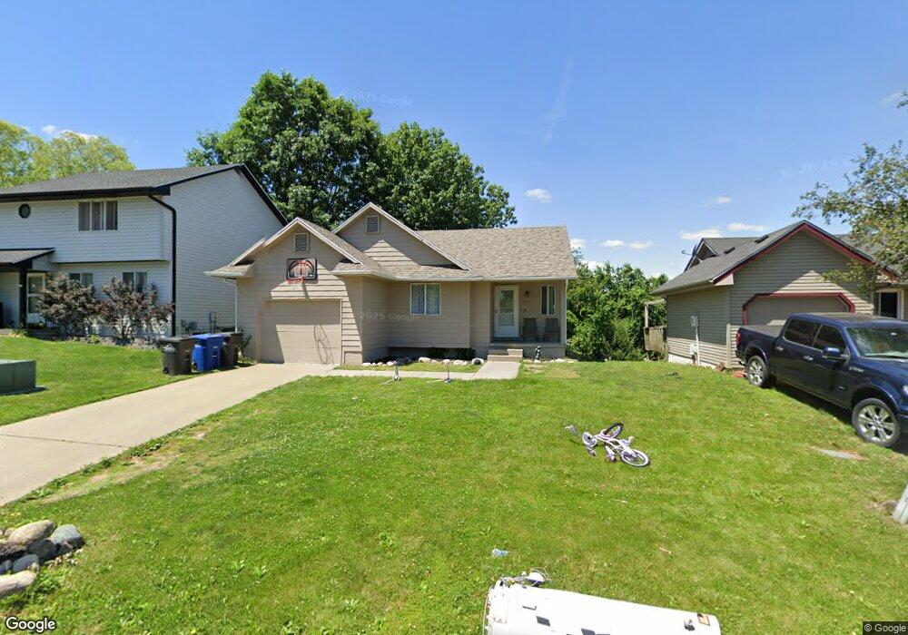 2510 SE 18th St, Des Moines, IA 50320 - photo 1