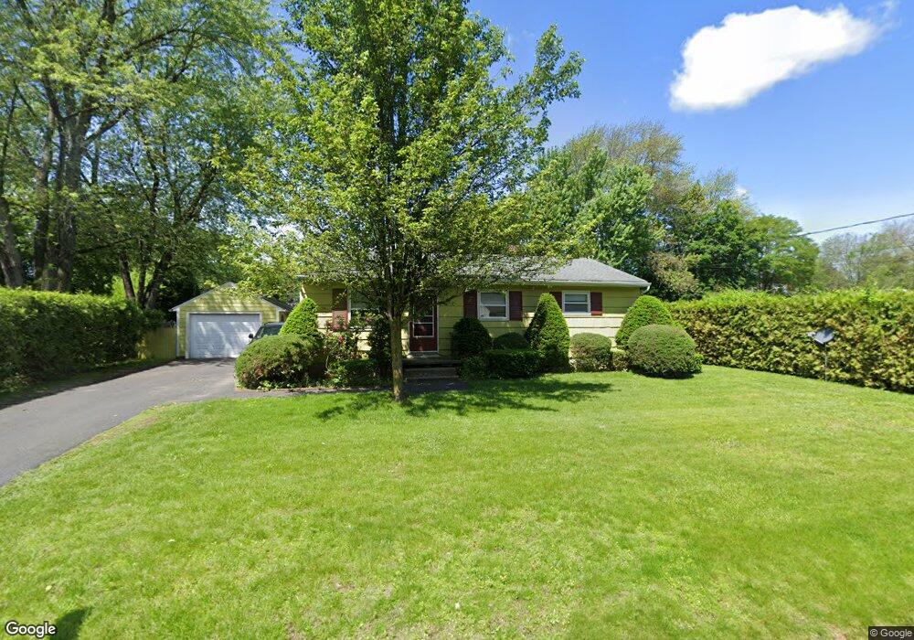 32 Talmadge Dr, Springfield, MA 01118 - photo 1