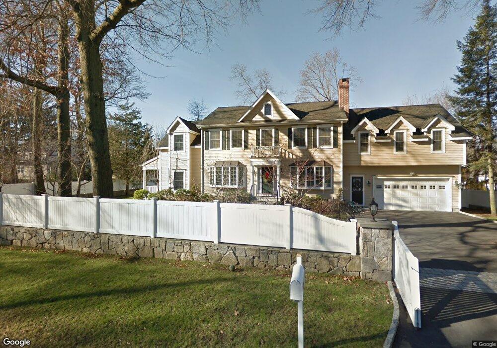 21 Meyer Place, Riverside, CT 06878 - photo 1