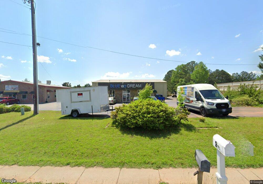 207 Brumbelow Rd unit B, Carrollton, GA 30117 - photo 1