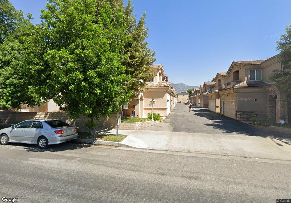 14717 Forest Edge Dr unit 3, Sylmar, CA 91342 - photo 1