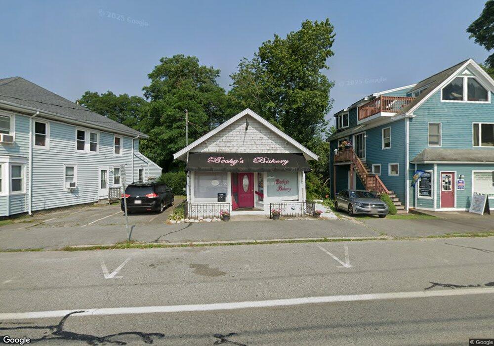 441 Shore Rd, Pocasset, MA 02559 - photo 1