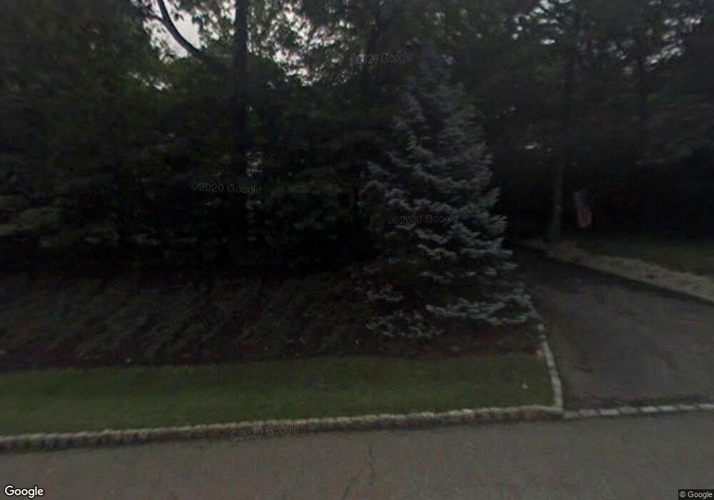 73 Shrewsbury Dr, Livingston, NJ 07039 - photo 1