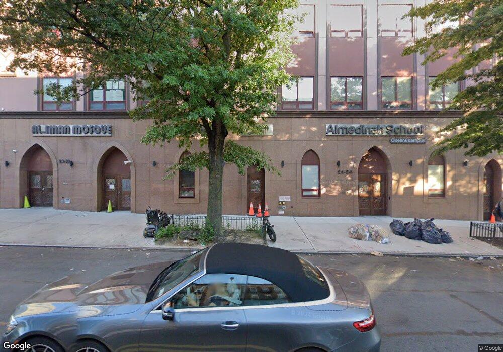 2424 Steinway St, Long Island City, NY 11103 - photo 1