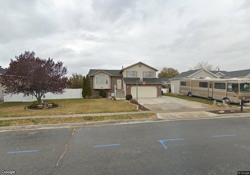 892 W 1420 N, Clearfield, UT 84015 - photo 1