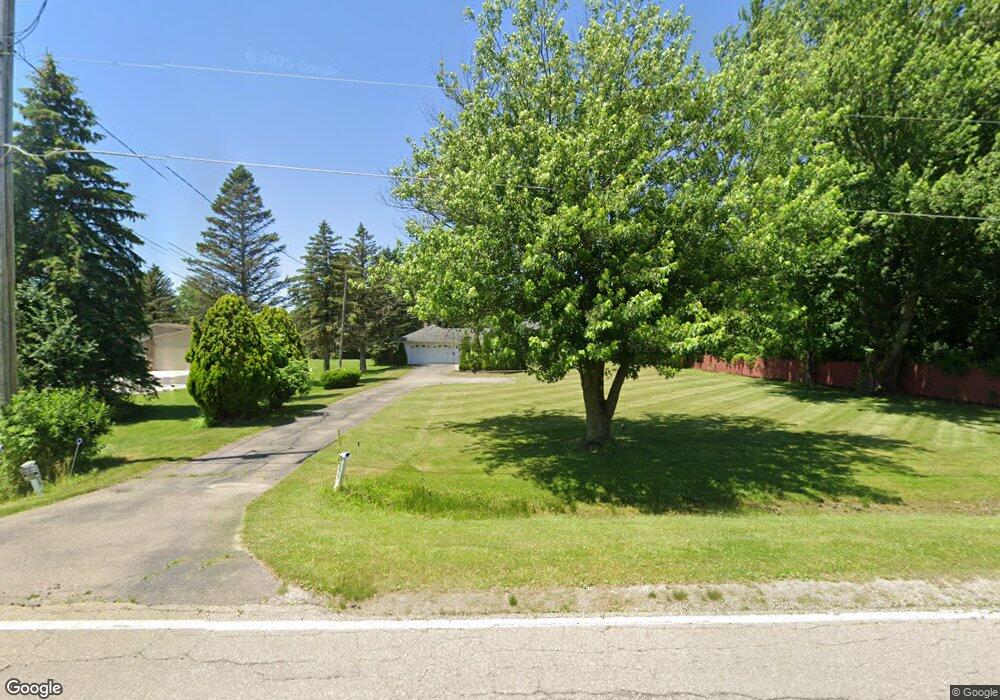 4265 N Gale Rd, Davison, MI 48423 - photo 1