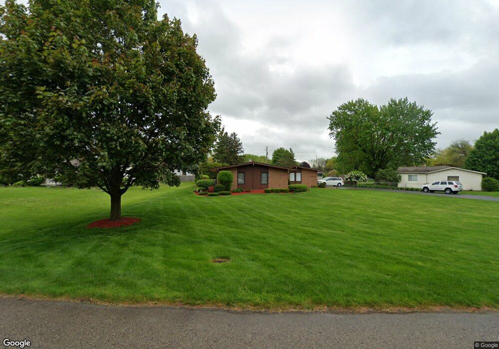 5378 Mapletree Dr, Flint, MI 48532 - photo 1