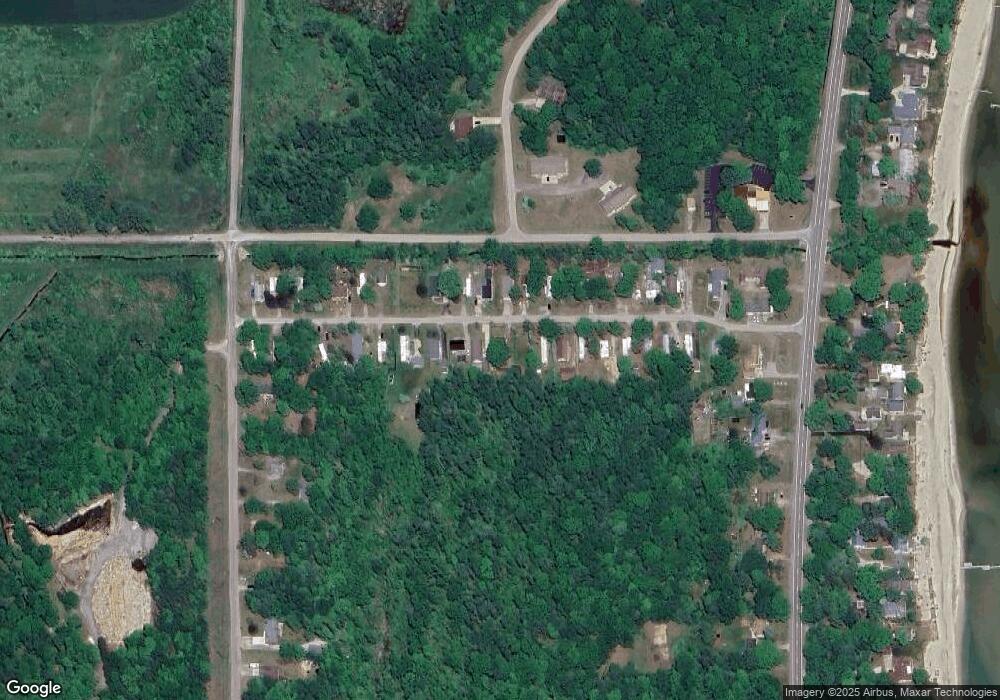 5828 Prescott Dr, Tawas City, MI 48763 - photo 1