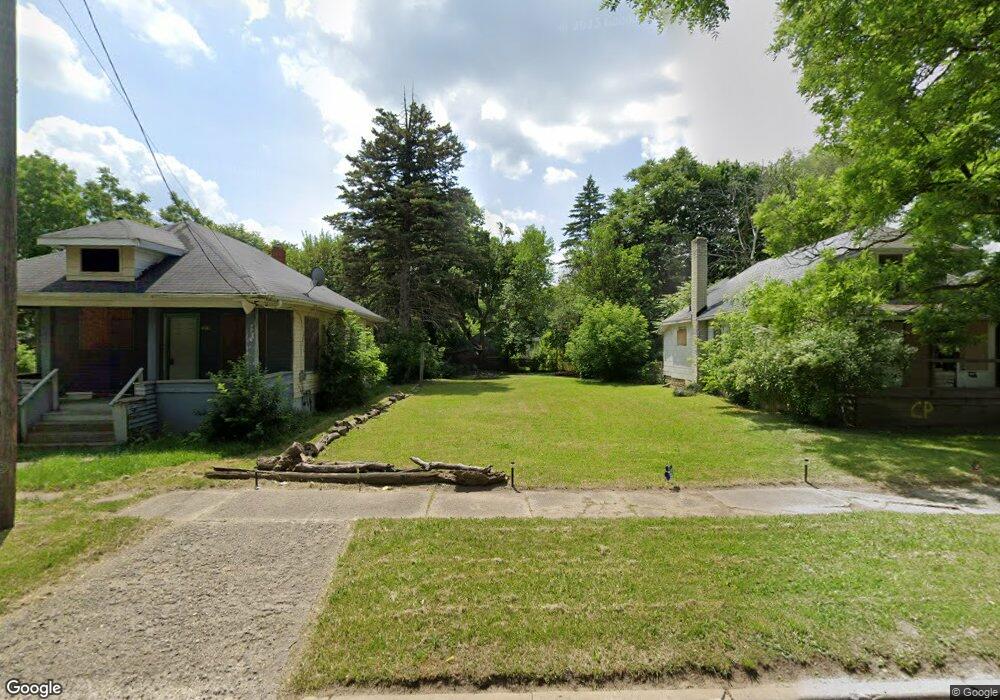 1810 Mabel Ave, Flint, MI 48506 - photo 1